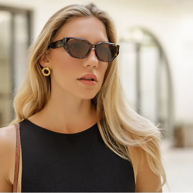 these chic sunglasses