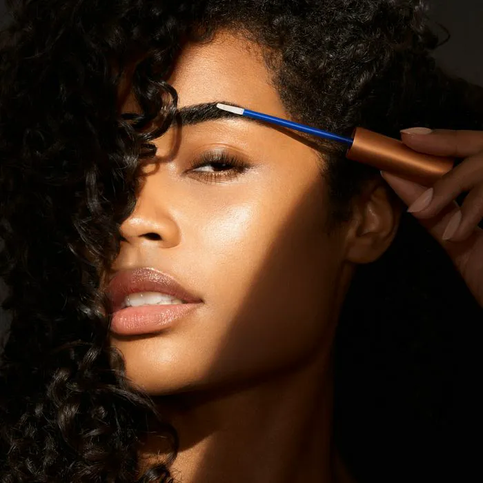 grow luscious eyebrows
