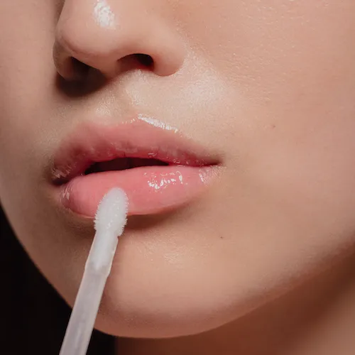 want plumper lips